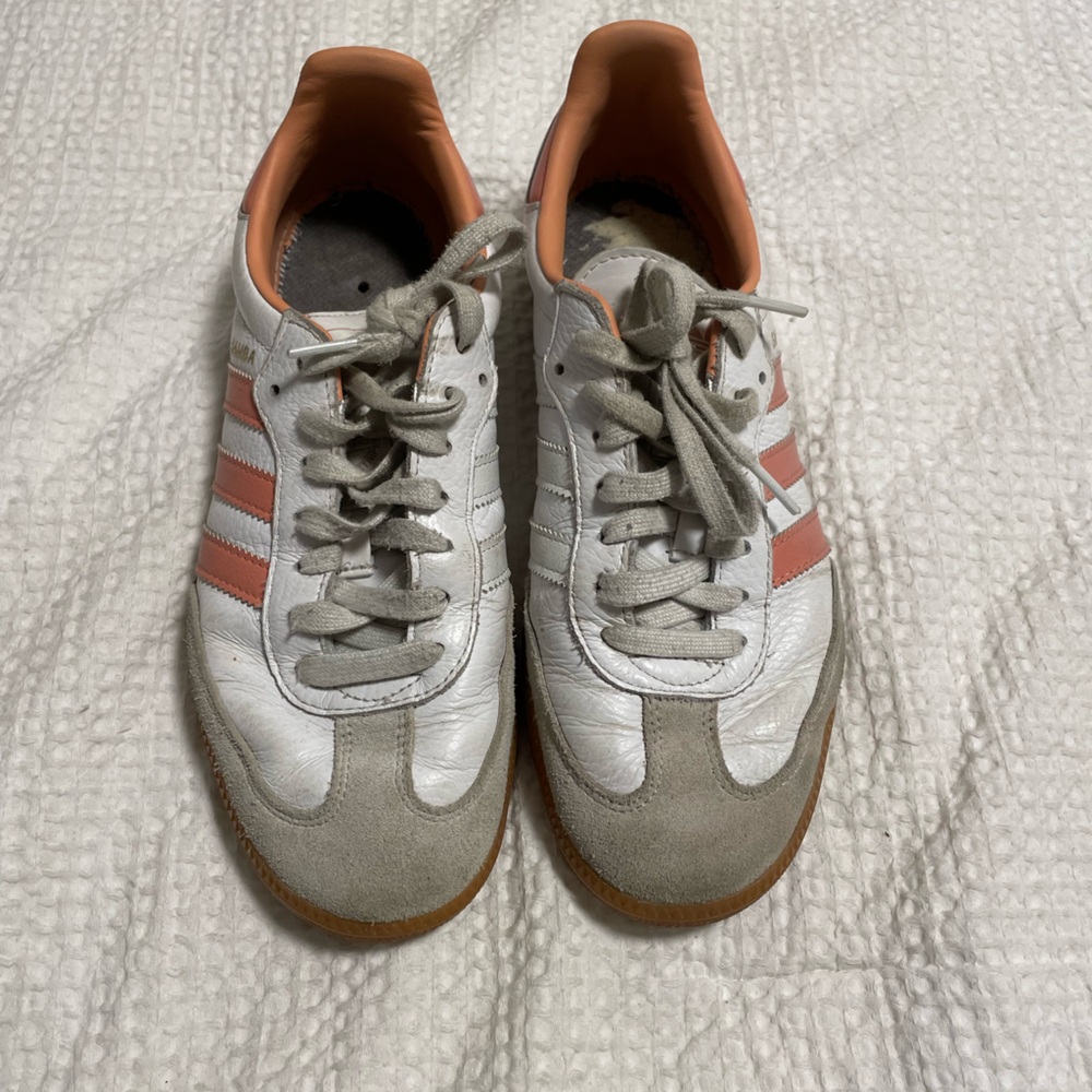 Adidas sambas White and Coral Sneakers